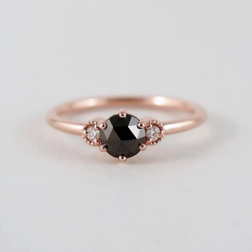 Salt & Pepper Diamond Round Cut 18K Gold Wedding Ring