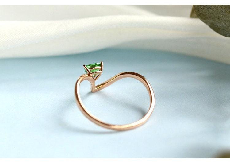 Tsavorite Trillion Cut & Diamond Chevron Ring - 18K Yellow Gold