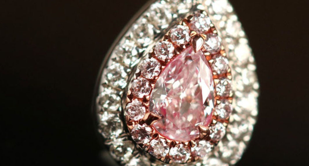 Pink Diamond Pear Shape Necklace - 18K White Gold