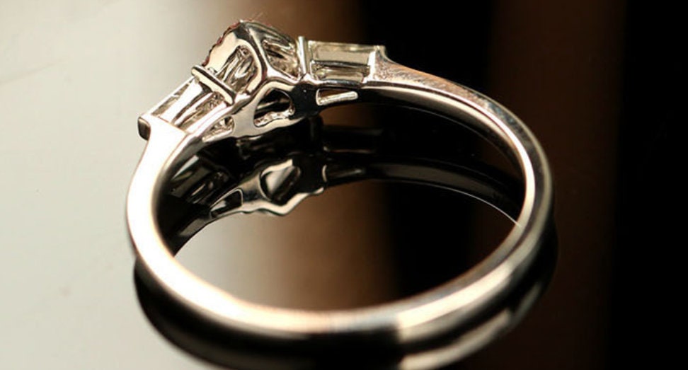 Pink Diamond Heart Cut Ring - 18K White Gold