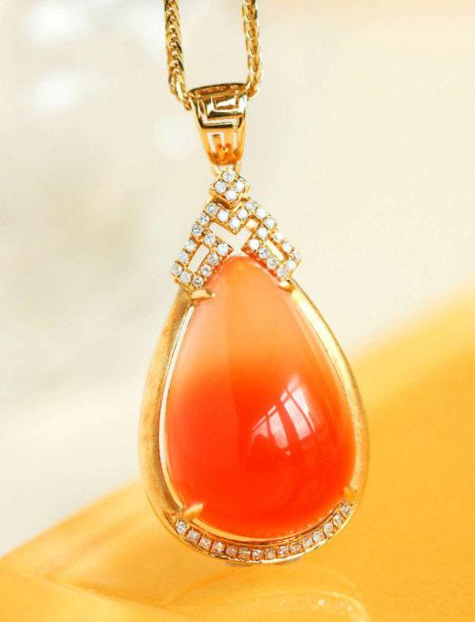 Bi-Color Red Agate Teardrop Necklace - 18K Yellow Gold