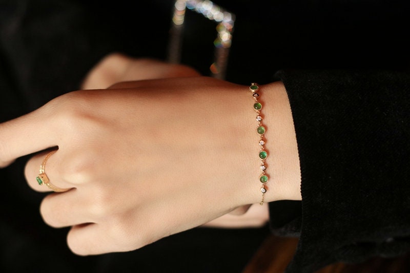 Emerald Cabochon Cut & Diamond Bracelet in 18K Gold