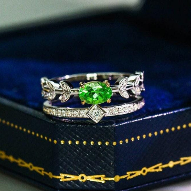 Tsavorite Pear Shape & Diamond Stackable Ring in 18K White Gold