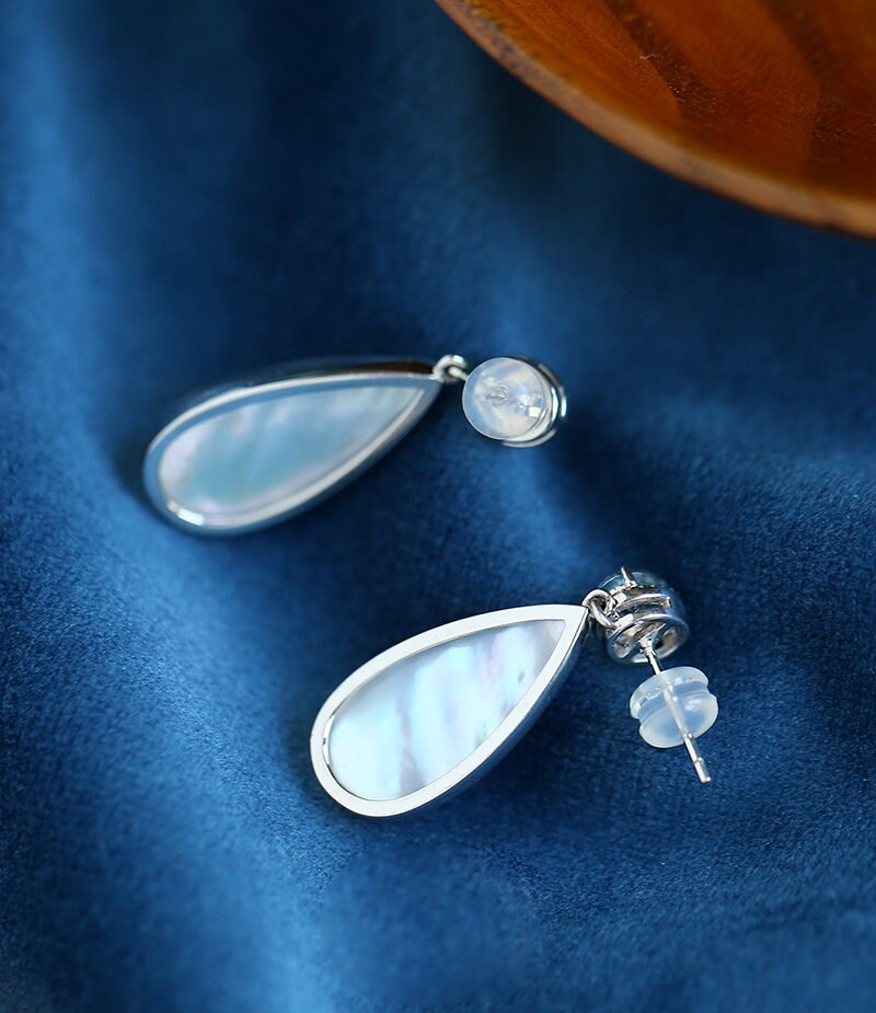 Mabe Pearls Teardrop & Aquamarine Earrings - 18K Yellow Gold