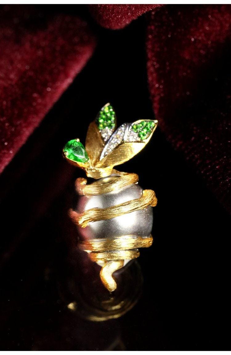 Plant Inspired Tsavorite Italian Crafted Necklace - 18K Two Tone Gold
