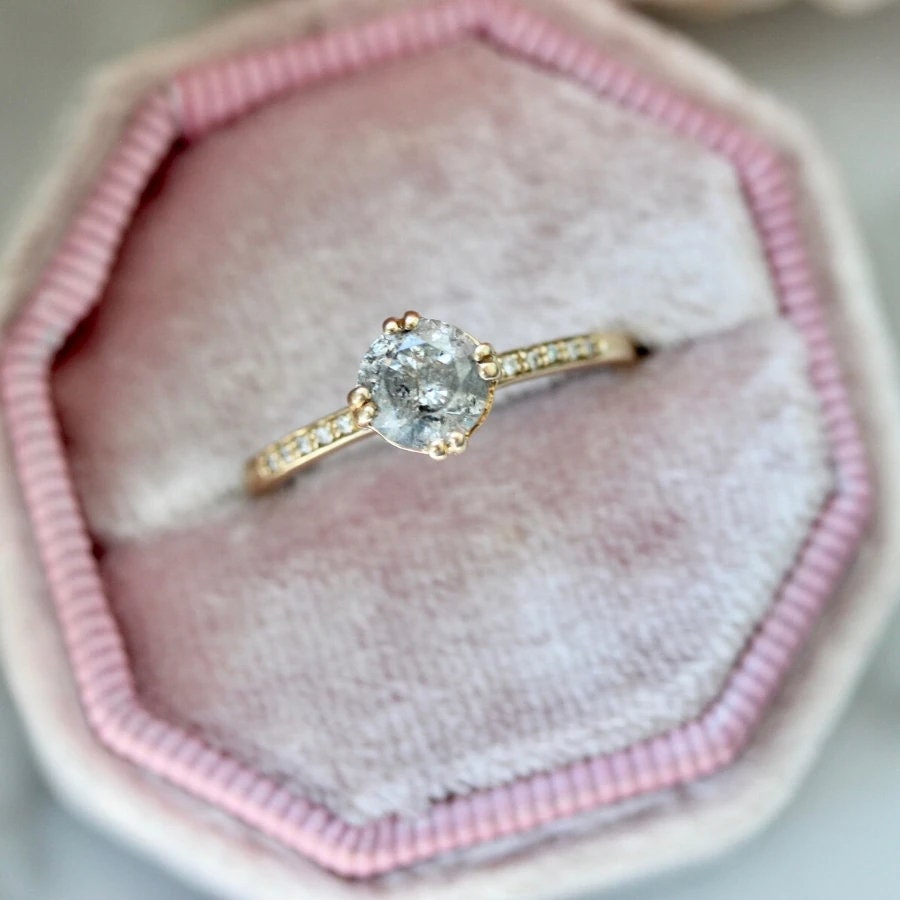 1ct Salt & Pepper Diamond Round Cut 18K Gold Wedding Ring