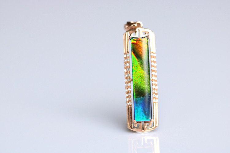 25x5mm Ammolite & Halo Diamond Pendant in 18K Yellow Gold