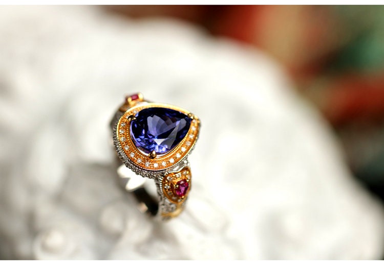 2.5ct Blue Tanzanite Pear Cut Ring - 18K Two Tone Gold