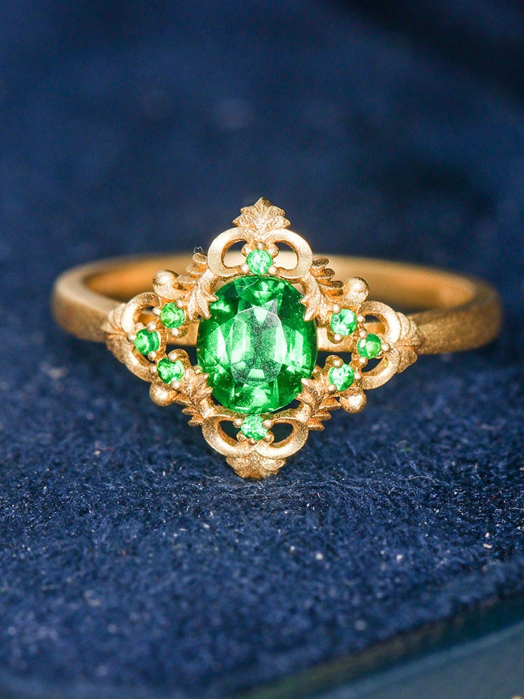 Tsavorite Free Form Ring in 18K Yellow Gold