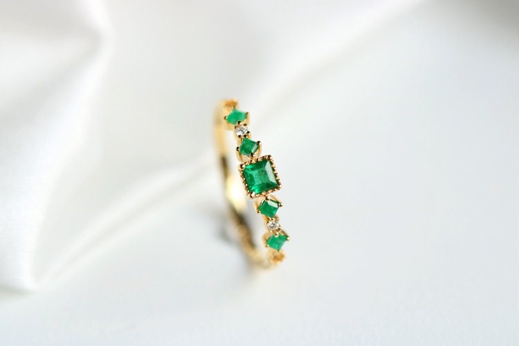 Five Square Cut Emerald Stackable Ring in 18K Yellow Gold