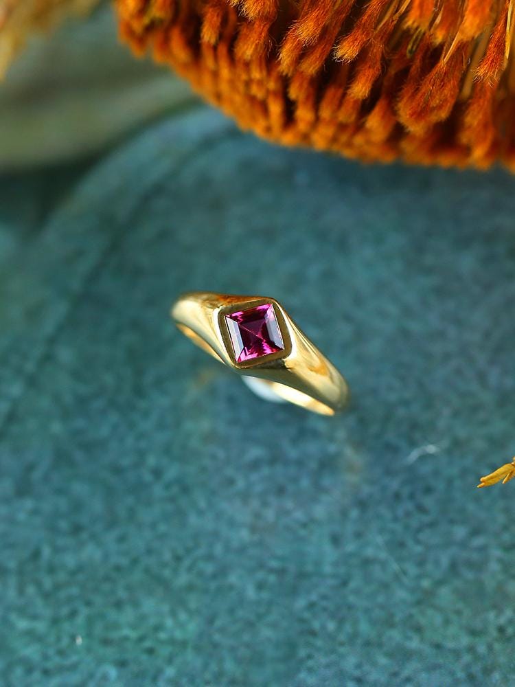 Red Tourmaline Bezel Set Ring in 18K Yellow Gold
