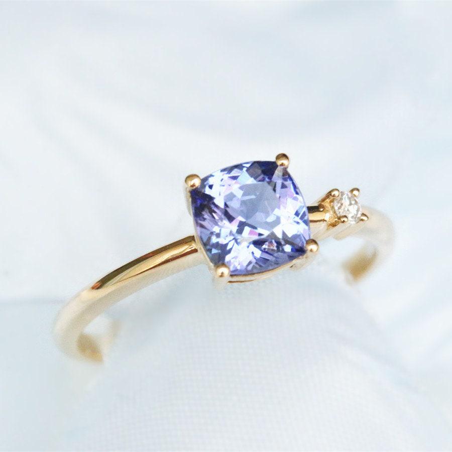 Cushion Tanzanite & Diamond Ring in 18K Yellow Gold