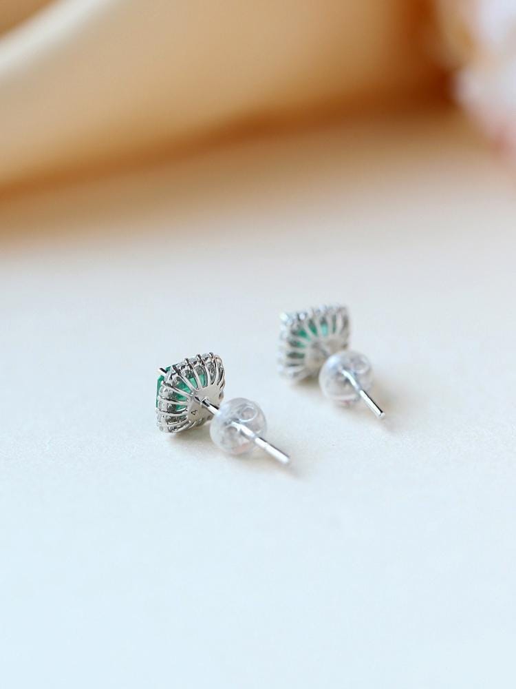 Emerald Studs Halo Diamonds Earrings in Platinum 950