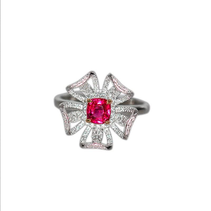 Flower Design Red Spinel 18k Gold Ring with Diamond