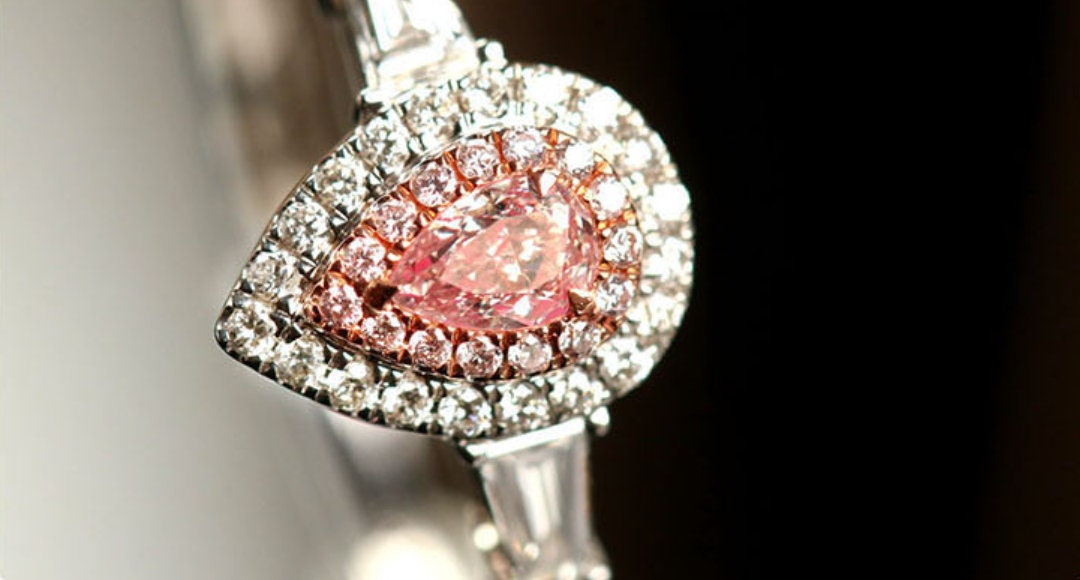 Pink Diamond Pear Shape Ring - 18K White Gold