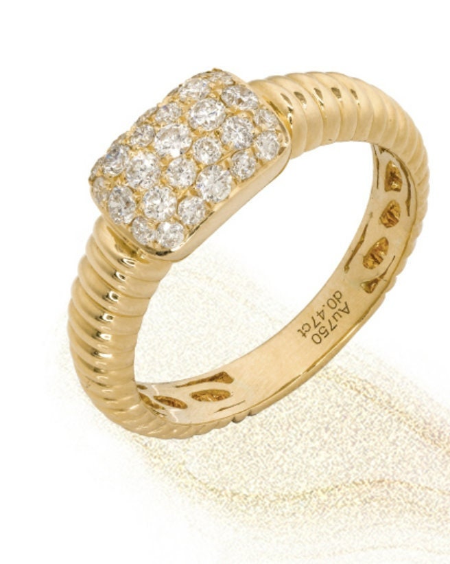 Italian Style White Diamond 18K Gold Statement Ring
