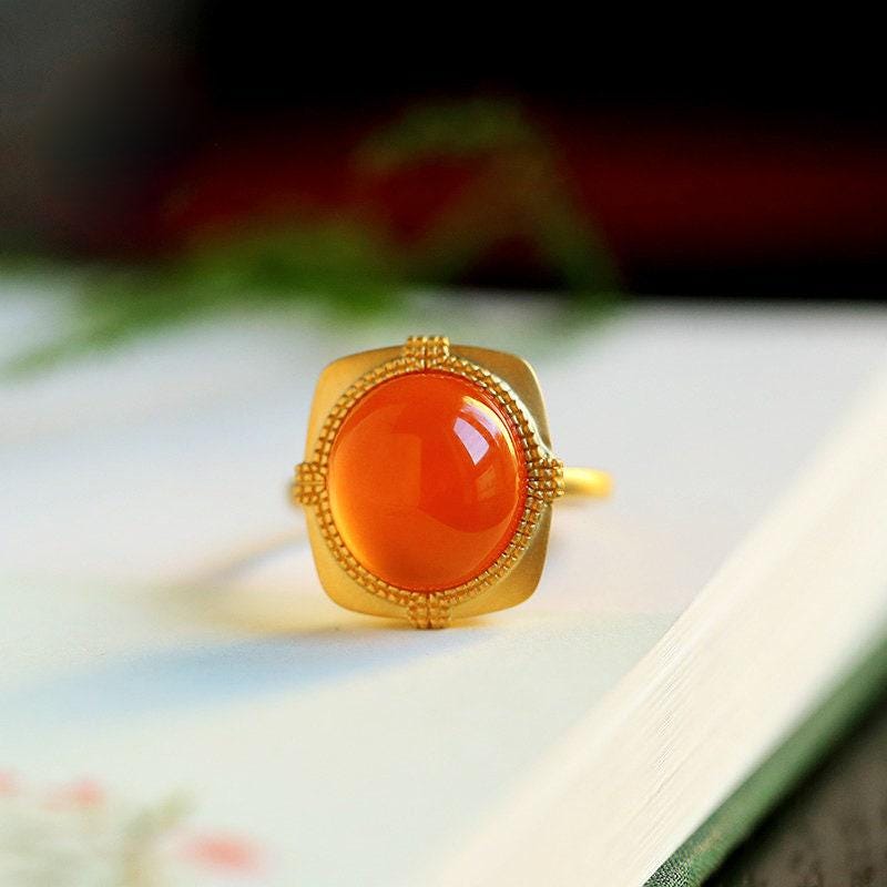 Maitreya Design Southern Red Agate Cabochon Ring - 18K Yellow Gold