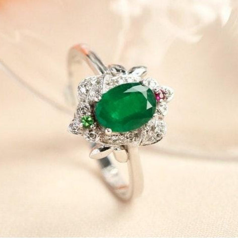 1.2ct Emerald Oval Cut & Diamond Wedding Ring - 18K White Gold
