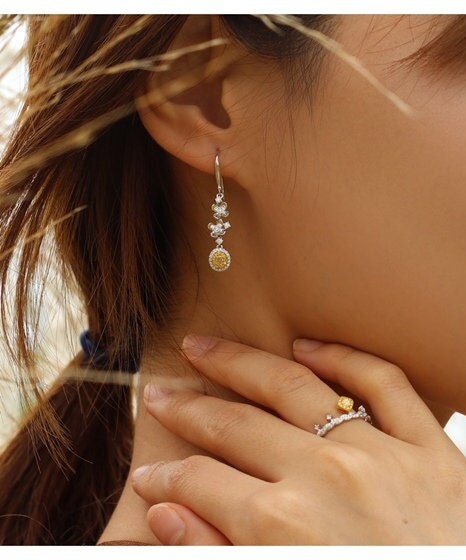 Fancy Yellow Diamonds in 18K Two Tone Gold