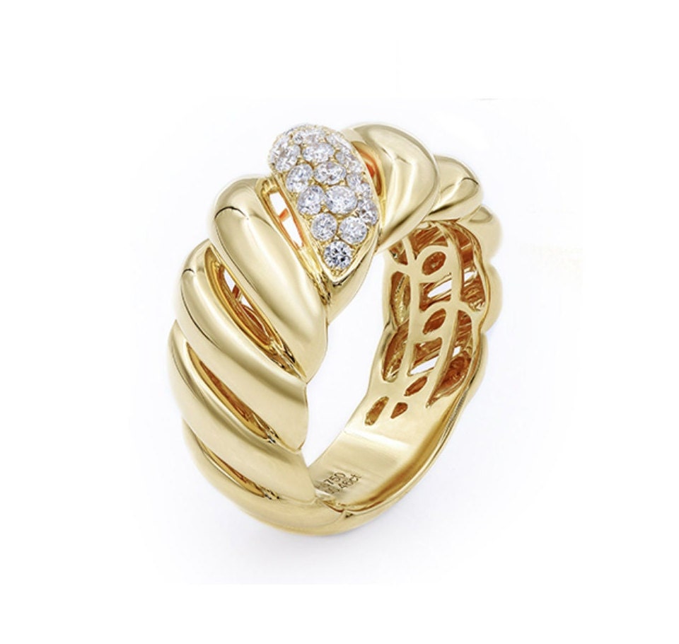 2 Style + Italian Engraved Wing Shape Earrings with Diamond in 18K Gold
