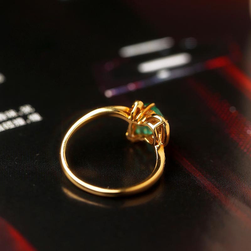 Leaf-Shape Emerald & Diamond Ring in 18K Yellow Gold