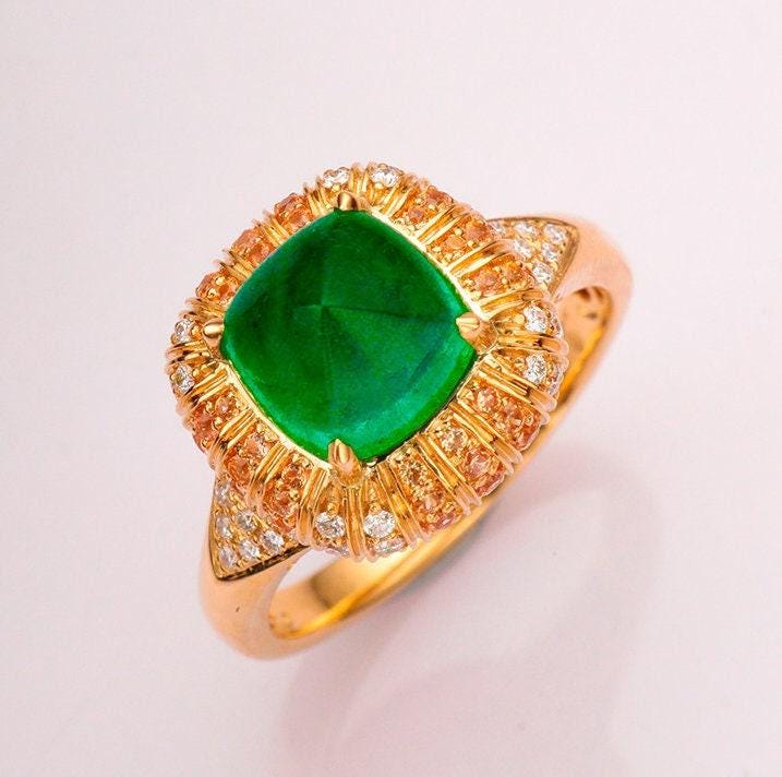 2.35ct Sugarloaf Emerald & Yellow Sapphire Ring in 18K Yellow Gold