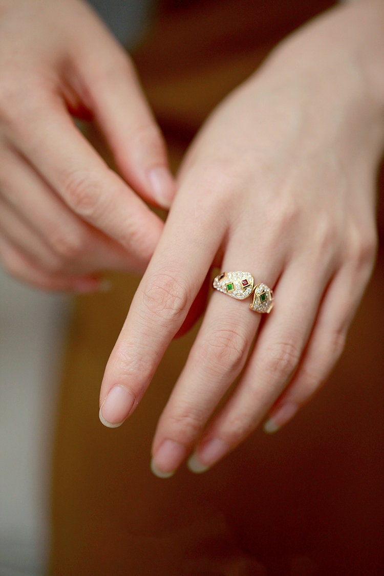 Cluster Design Tsavorite & Sapphire Ring - 18K Yellow Ring