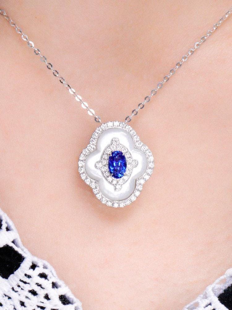 Flower Design Blue Sapphire & Diamonds 18K White Gold Ring