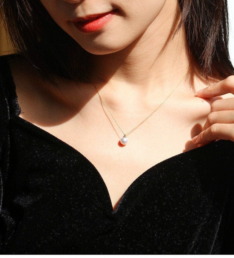 8mm Akoya Pearl Necklace with Rubellite Teardrop – 18K Yellow Gold