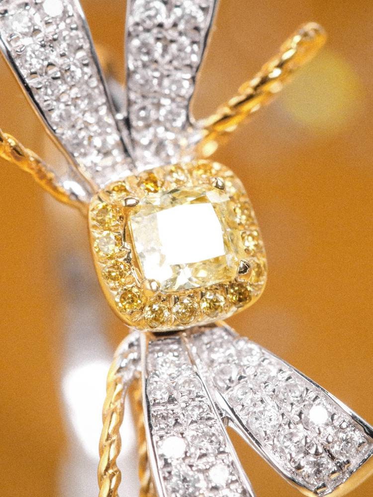 Butterfly Fancy Yellow Diamonds Ring in 18K White Gold