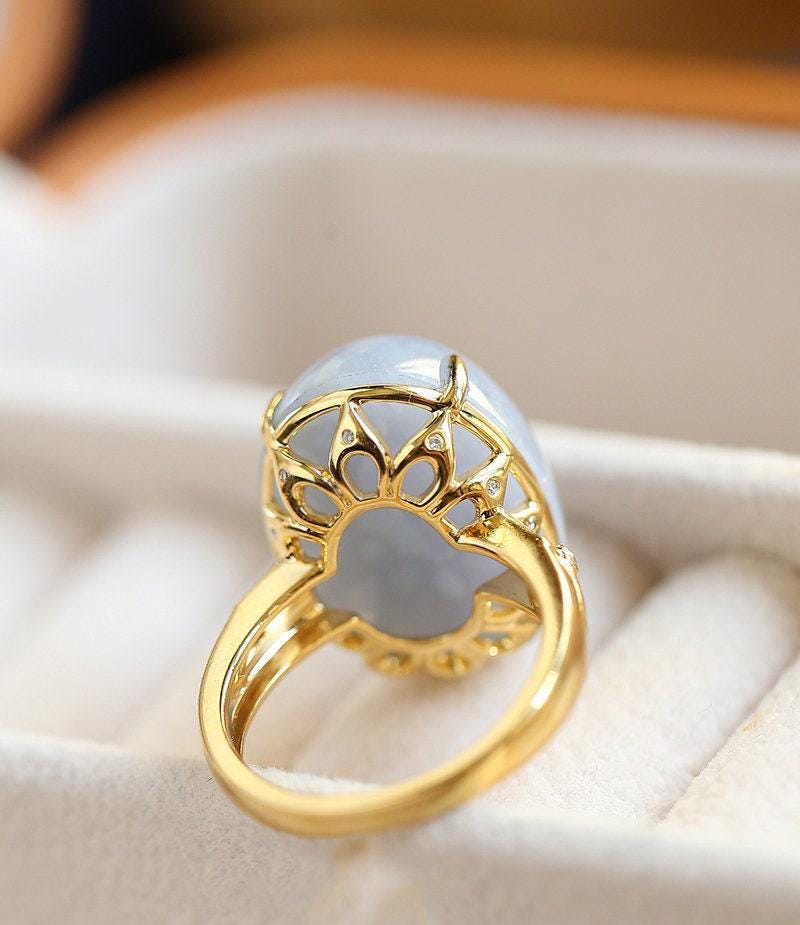 20x15mm Purple Jade Cabochon Cut & Diamond Pave Ring in 18K Yellow Gold