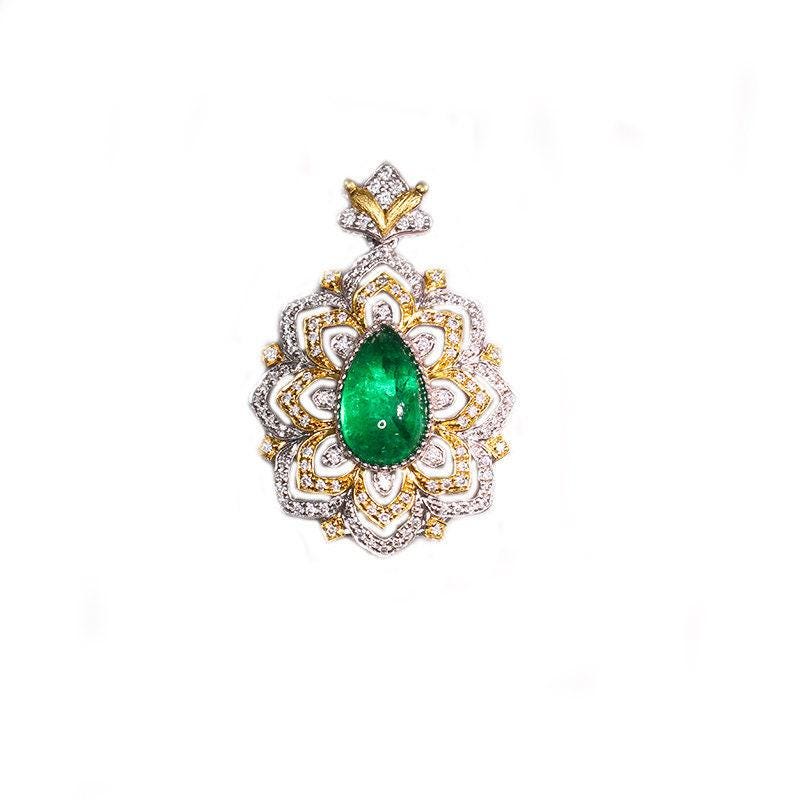 1.95ct Emerald Pear Shape 18K Necklace with Full Diamond Pave