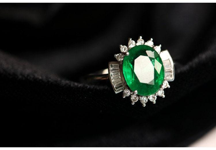1ct Emerald Oval Cut & Diamond Ring in 18K White Gold