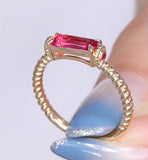 Spinel Baguette Flipping Horizontal Ring - 18K Yellow Gold