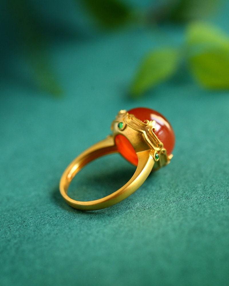 Maitreya Design Southern Red Agate Cabochon Ring - 18K Yellow Gold