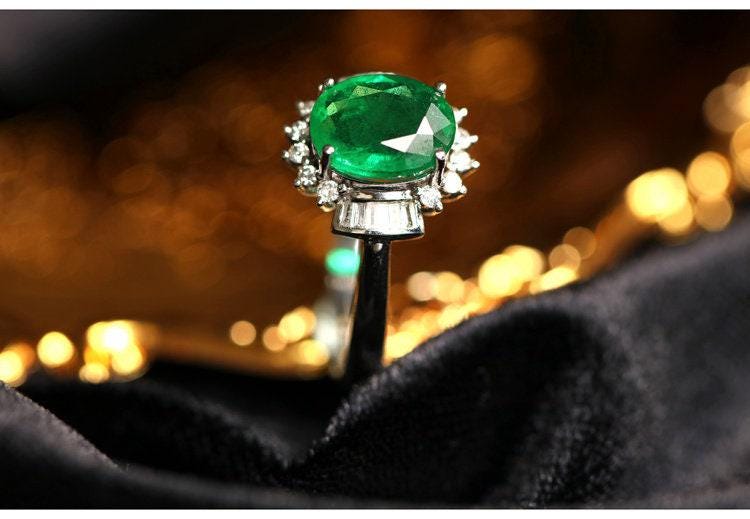 1ct Emerald Oval Cut & Diamond Ring in 18K White Gold