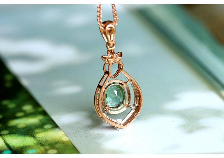 1.83ct Green Tourmaline & Diamond Free Form Pendant - 18K Yellow Gold