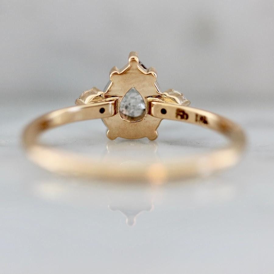 1.2ct Salt & Pepper Diamond Pear-Shaped Stackable Ring in 18K Gold
