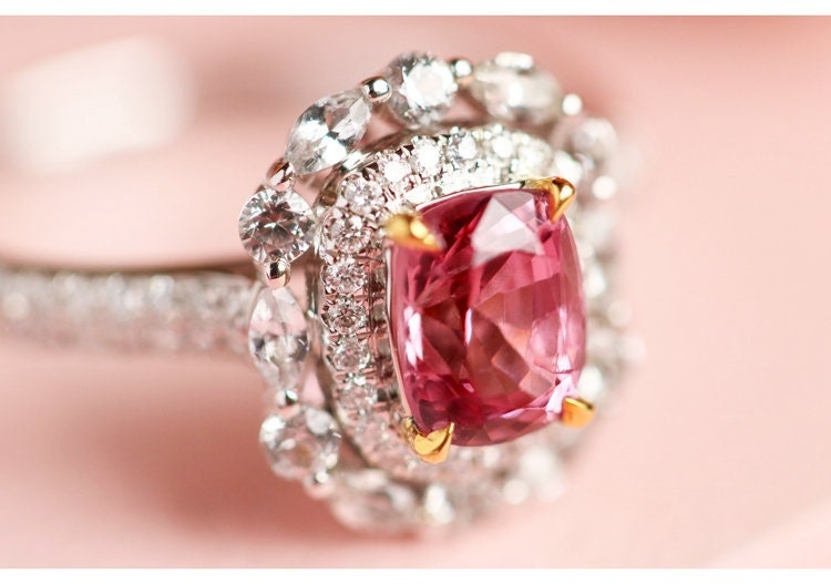 1.15ct Pinkish Spinel Cushion & Diamond Ring - 18K White Gold