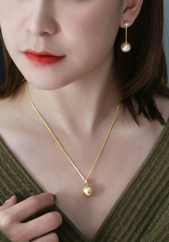 14mm South Sea Golden Pearl & Diamond Necklace in 18K Gold