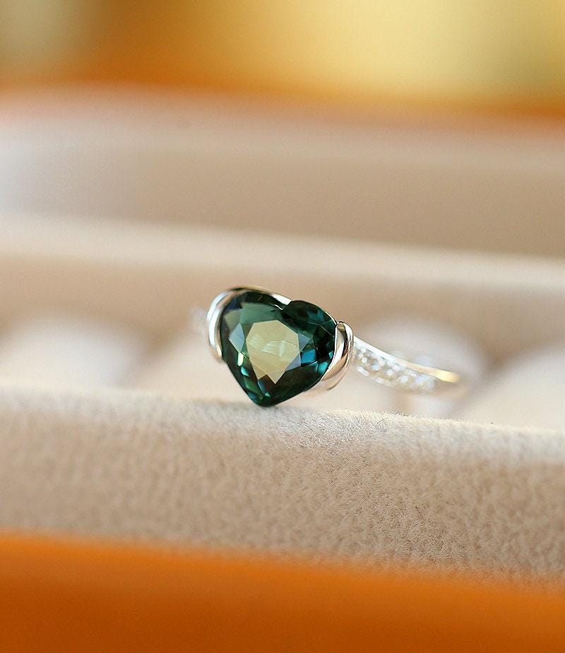 1.7ct Heart-Shaped Teal Sapphire & Diamonds 18K White Gold Ring