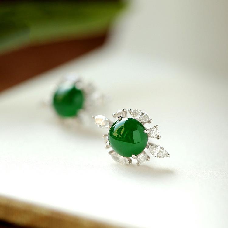 Ballerina Set Green Jade and Cluster Diamond 18K Earrings