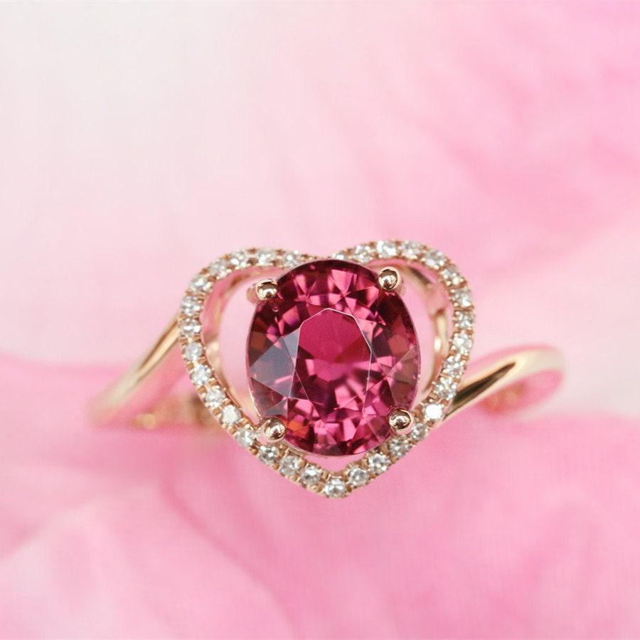 Heart Shape Oval Garnet Ring in 18K Yellow Gold