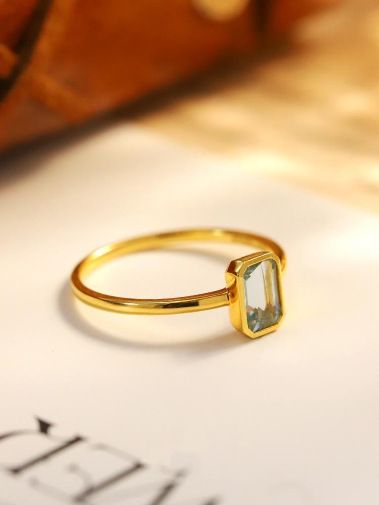 Aquamarine Emerald Cut Ring - 18K Yellow Gold Bezel Set