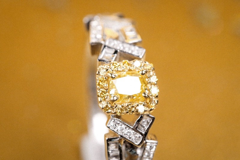 Pave Setting Fancy Yellow Diamond Ring in 18K White Gold