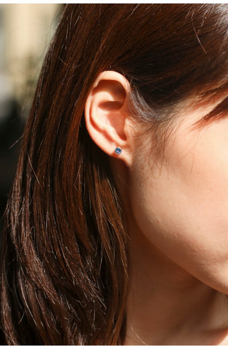 Aquamarine & 8mm Akoya Pearl Earrings - 18K Yellow Gold