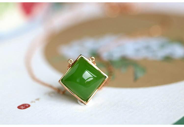 5A+ Jade Square Shape Cabochon Necklace in 18K Yellow Gold
