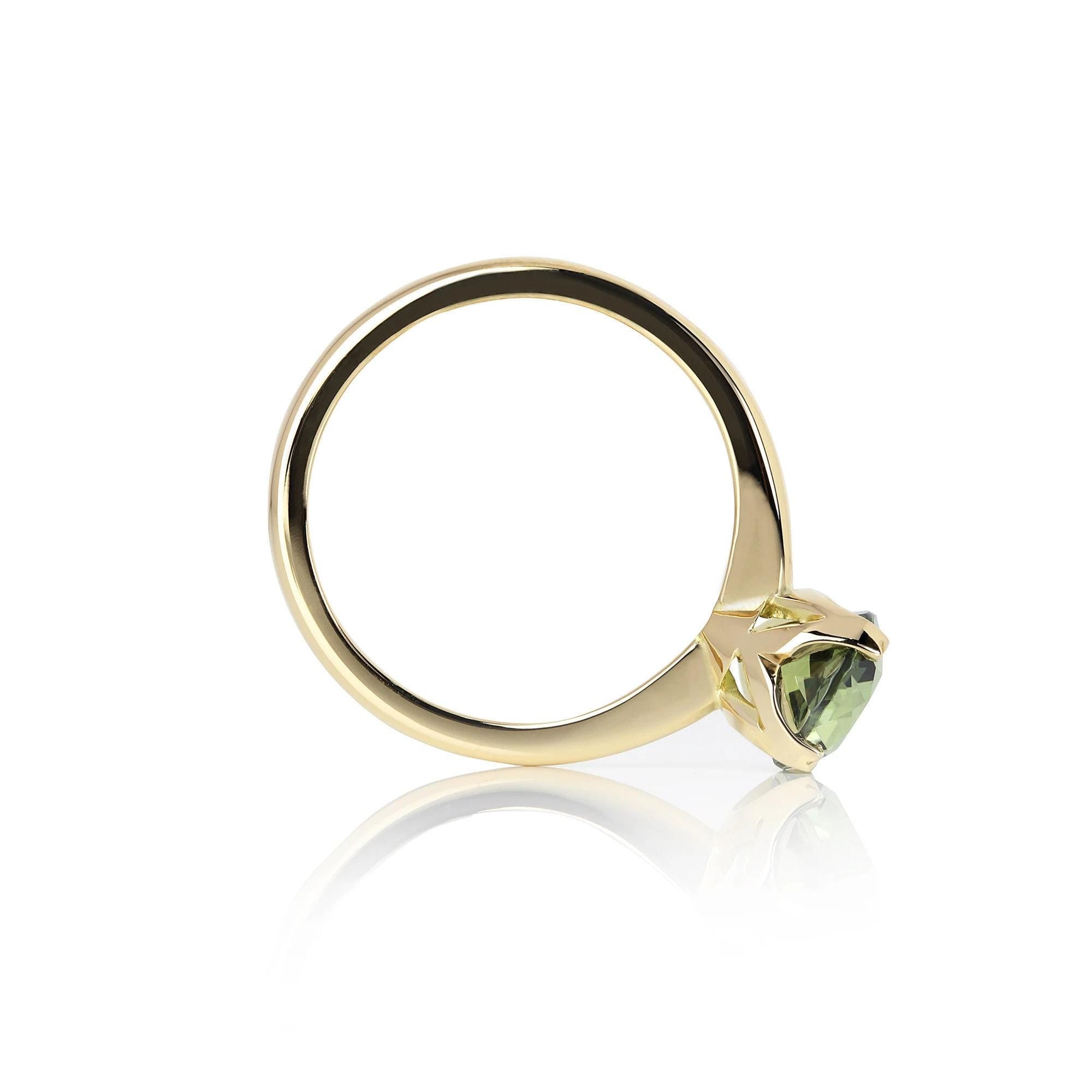1.5ct Green Sapphire 18K Yellow Gold Stackable Ring