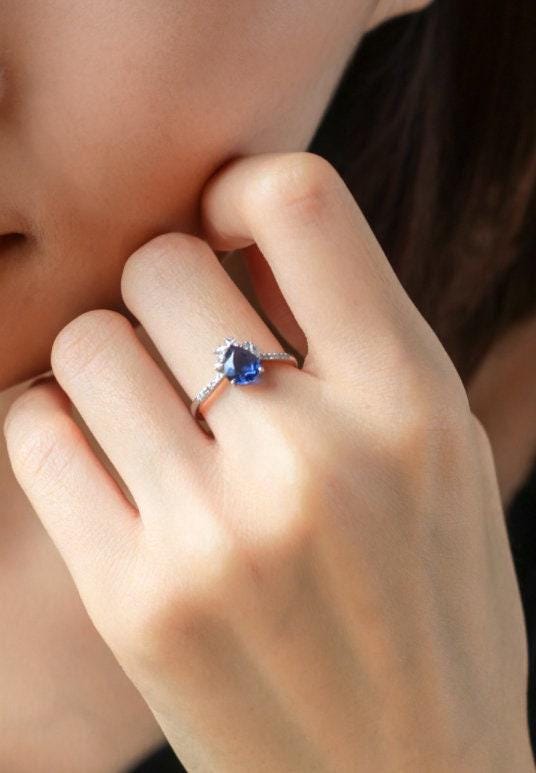 1.2ct Blue Sapphire Teardrop Cut & Diamonds Ring in 18K White Gold