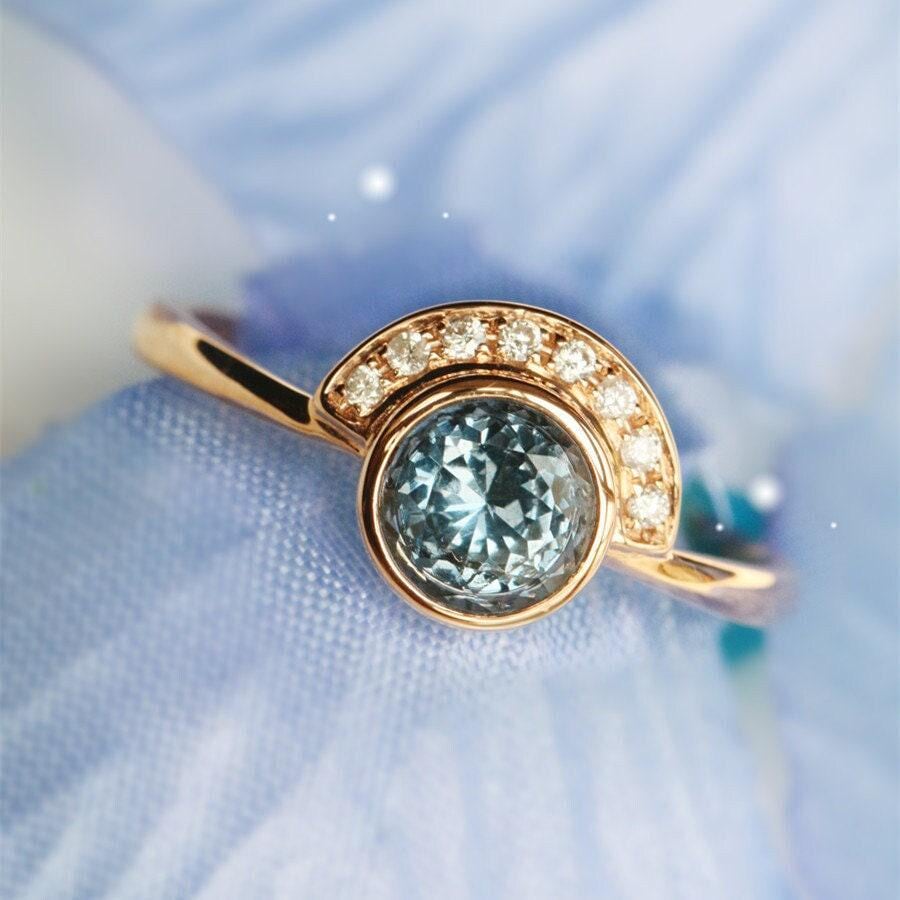 Sky Blue Spinel & Crown Diamond Ring in 18K Yellow Gold